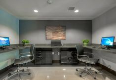 Functional Hall 5 Holiday Inn Express & Suites CARLSBAD BEACH by IHG, an IHG Hotel