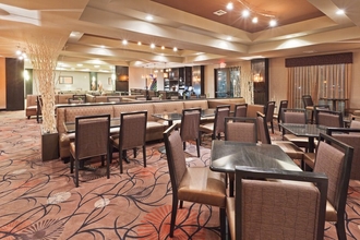 ร้านอาหาร 4 Holiday Inn & Suites TULSA SOUTH, an IHG Hotel