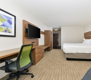 Bilik Tidur 5 Holiday Inn Express & Suites OGALLALA, an IHG Hotel