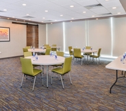 Dewan Majlis 6 Holiday Inn Express & Suites OGALLALA, an IHG Hotel