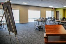 多功能厅 Holiday Inn Express & Suites KINGSTON-ULSTER by IHG, an IHG Hotel