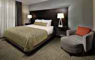 Bilik Tidur 5 Staybridge Suites EAU CLAIRE - ALTOONA, an IHG Hotel
