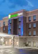 EXTERIOR_BUILDING Holiday Inn Express Moline - Quad Cities Area, an IHG Hotel