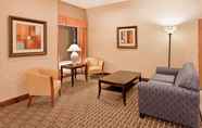 Ruang Umum 7 Holiday Inn Express & Suites KANSAS CITY-LIBERTY (HWY 152), an IHG Hotel