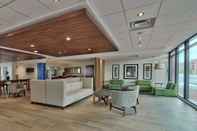 Lobby Holiday Inn Express & Suites DENVER NORTHWEST - BROOMFIELD, an IHG Hotel