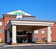 Exterior 6 Holiday Inn Express & Suites SHELBYVILLE, an IHG Hotel