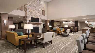 Lobby 4 Staybridge Suites CHARLESTON - MOUNT PLEASANT, an IHG Hotel