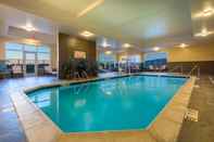 สระว่ายน้ำ Holiday Inn CASPER EAST - MEDICAL CENTER, an IHG Hotel