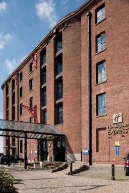 Holiday Inn Express LIVERPOOL - ROYAL ALBERT DOCK, an IHG Hotel, Rp 2.622.755