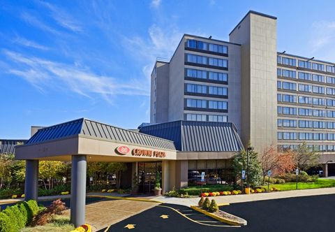 Exterior Crowne Plaza ENGLEWOOD by IHG, an IHG Hotel