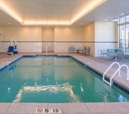 Swimming Pool 5 Holiday Inn JOPLIN, an IHG Hotel