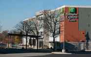 ภายนอกอาคาร 6 Holiday Inn Express & Suites JOHNSTOWN, an IHG Hotel