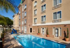 泳池 5 Holiday Inn Express & Suites SAN DIEGO-SORRENTO VALLEY by IHG, an IHG Hotel