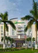 EXTERIOR_BUILDING Holiday Inn MIAMI-DORAL AREA, an IHG Hotel