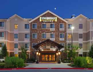 Exterior 2 Staybridge Suites FAYETTEVILLE/UNIV OF ARKANSAS, an IHG Hotel