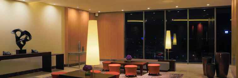 ล็อบบี้ Holiday Inn & Suites MAKATI, an IHG Hotel