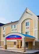 EXTERIOR_BUILDING Candlewood Suites SECAUCUS - MEADOWLANDS