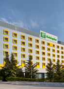 Hotel Exterior Holiday Inn Athens Attica Av. Airport West, an IHG Hotel