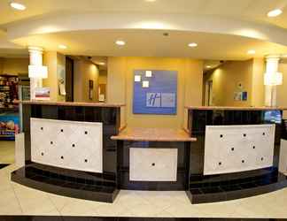 Lobby 2 Holiday Inn Express & Suites LATHROP, an IHG Hotel