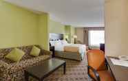 ห้องนอน 5 Holiday Inn STATESBORO-UNIVERSITY AREA, an IHG Hotel