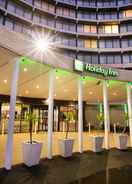 EXTERIOR_BUILDING Holiday Inn Melbourne Airport, an IHG Hotel