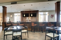 Bar, Cafe and Lounge Holiday Inn & Suites PEORIA AT GRAND PRAIRIE, an IHG Hotel