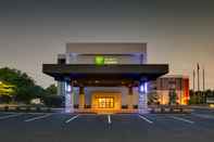 ภายนอกอาคาร Holiday Inn Express VOORHEES - MT. LAUREL, an IHG Hotel