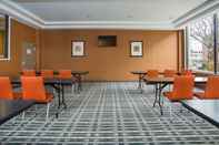 Ruangan Fungsional Holiday Inn Express SPRINGFIELD DOWNTOWN, an IHG Hotel