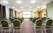 Lain-lain 7 Crowne Plaza LONDON - EALING, an IHG Hotel