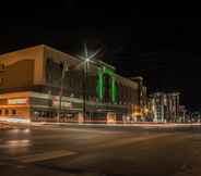 Exterior 6 Holiday Inn OMAHA DOWNTOWN - WATERPARK, an IHG Hotel