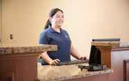 Lobi 3 Candlewood Suites WAKE FOREST RALEIGH AREA