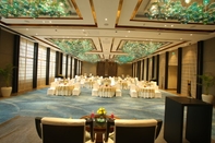 Functional Hall Crowne Plaza NEW DELHI MAYUR VIHAR NOIDA, an IHG Hotel