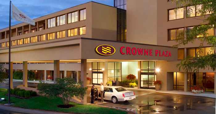 ภายนอกอาคาร Crowne Plaza INDIANAPOLIS-AIRPORT, an IHG Hotel