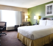 ห้องนอน 6 Holiday Inn CHICAGO OAKBROOK, an IHG Hotel