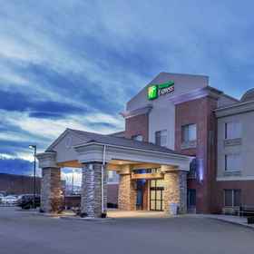 Hotel Exterior 1 Holiday Inn Express ELLENSBURG by IHG, an IHG Hotel, Hotel Washington