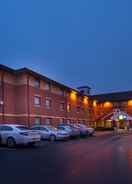 Welcome to our Holiday Inn Express hotel in Taunton Holiday Inn Express TAUNTON EAST, an IHG Hotel