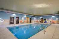 Swimming Pool Holiday Inn Express & Suites NORTH PLATTE, an IHG Hotel