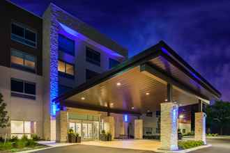 Bên ngoài 4 Holiday Inn Express & Suites QUEENSBURY - LAKE GEORGE AREA, an IHG Hotel