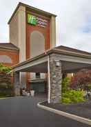 EXTERIOR_BUILDING Holiday Inn Express & Suites Milford, an IHG Hotel