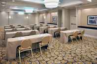 Ruangan Fungsional Holiday Inn Express NASHVILLE-HENDERSONVILLE, an IHG Hotel