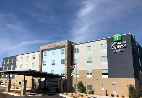 ภายนอกอาคาร Holiday Inn Express & Suites MACON NORTH, an IHG Hotel