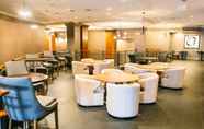 Bar, Kafe dan Lounge 7 Crowne Plaza HARRISBURG-HERSHEY, an IHG Hotel