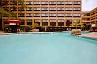 Swimming Pool Holiday Inn VIRGINIA BEACH - NORFOLK, an IHG Hotel