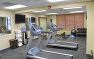 ห้องออกกำลังกาย 7 Holiday Inn Express & Suites CAPE GIRARDEAU I-55, an IHG Hotel