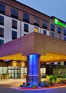 EXTERIOR_BUILDING Holiday Inn Express ATLANTA GALLERIA-BALLPARK AREA, an IHG Hotel