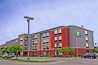 ภายนอกอาคาร Holiday Inn Express & Suites CAPE GIRARDEAU I-55, an IHG Hotel