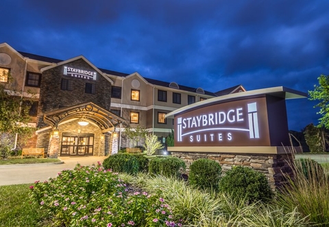 Exterior Staybridge Suites KANSAS CITY-INDEPENDENCE, an IHG Hotel