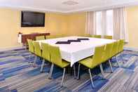 Ruangan Fungsional Holiday Inn Express ROCHESTER - UNIVERSITY AREA, an IHG Hotel