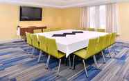 ห้องประชุม 7 Holiday Inn Express ROCHESTER - UNIVERSITY AREA, an IHG Hotel