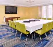 Functional Hall 7 Holiday Inn Express ROCHESTER - UNIVERSITY AREA, an IHG Hotel